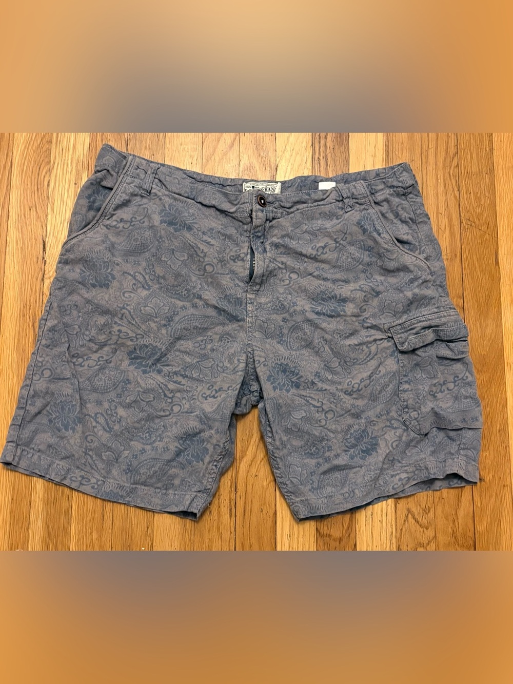 Lucky Brand Men's Paisley Cargo Shorts in Blue Gray